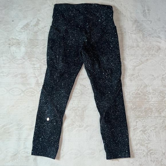 lululemon athletica Black Speckled Leggings - Picture 5 of 6